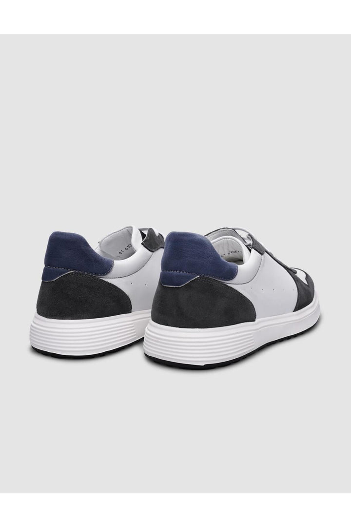 Cabani Shoes Chaussures pour hommes en cuir véritable 100% blanc-gris en suède avec lacets. - Blanc