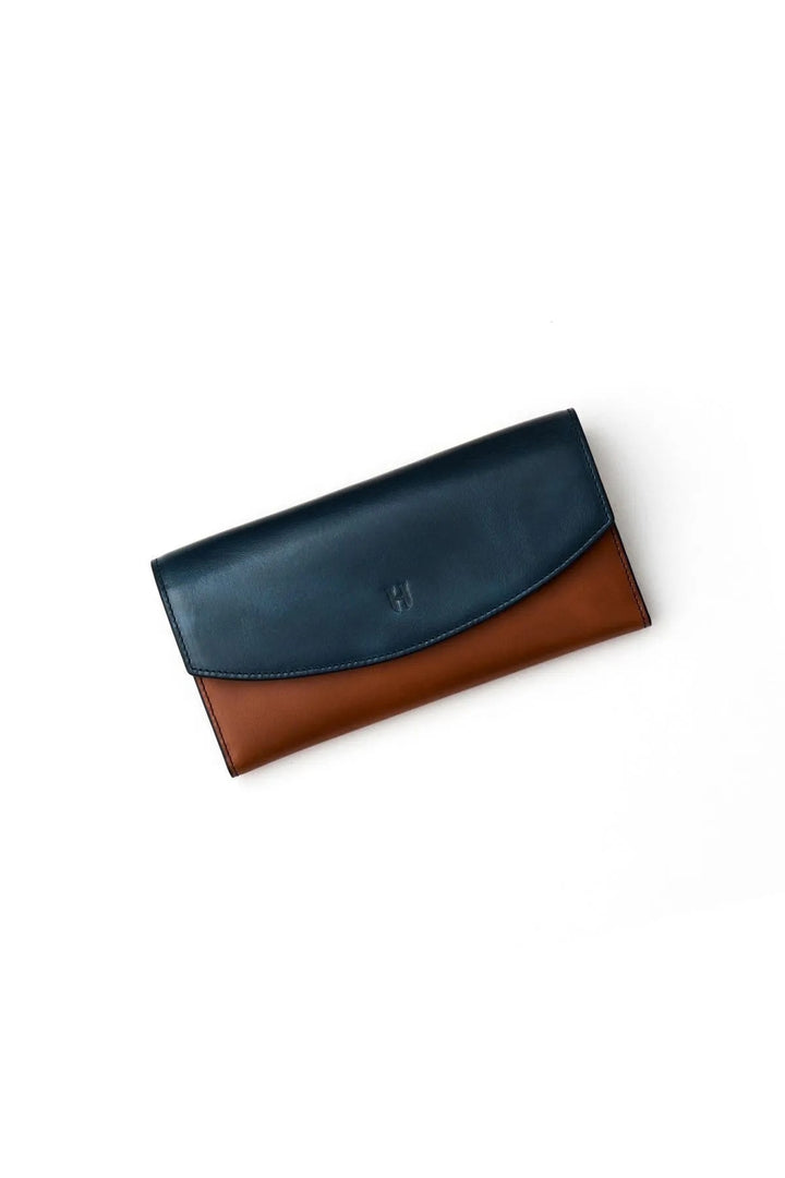 helmbrook Porte-cartes multi-baie Ashley en cuir pour femme avec fermeture à glissière protégée par RFID bleu marine et fauve