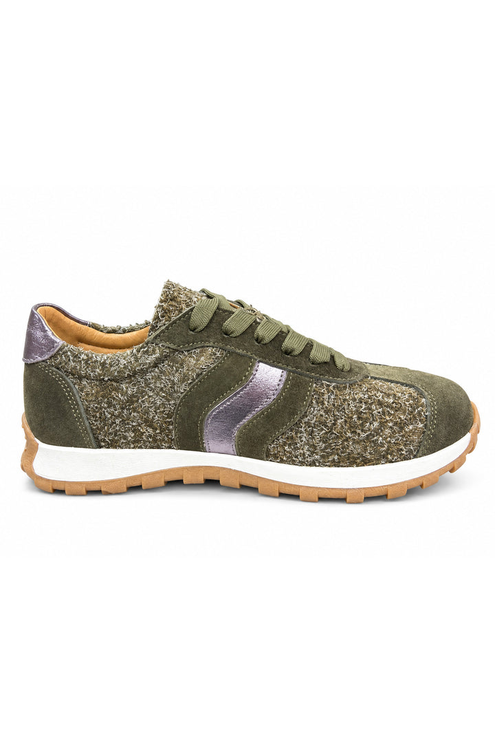 Wavelys Baskets confortables pour femmes en cuir suédé véritable kaki avec semelle en caoutchouc souple et flexible. - Kaki