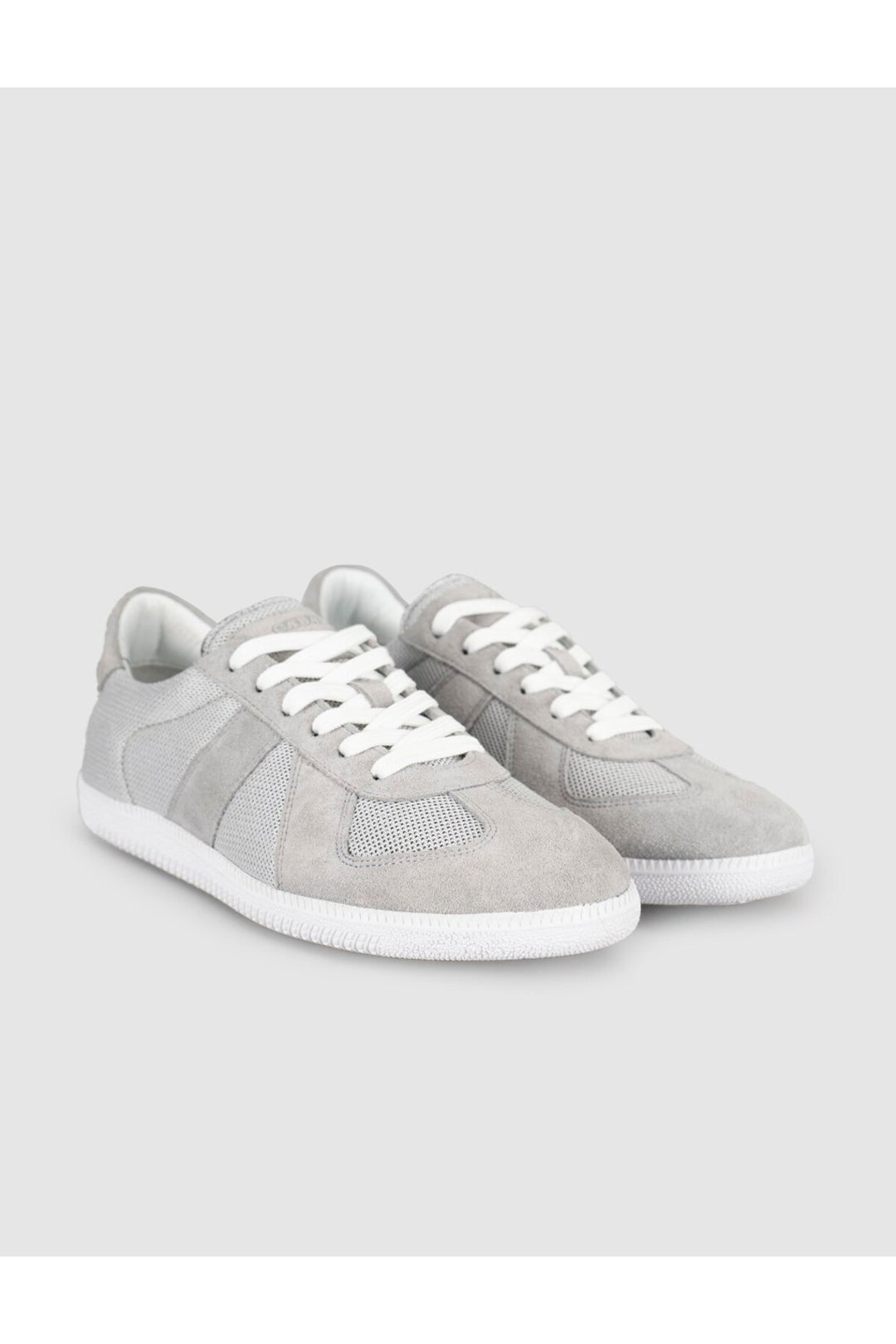 Cabani Shoes Baskets femme en cuir véritable suédé gris clair - Gris