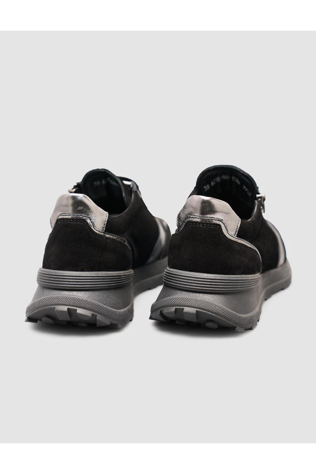 Cabani Shoes Vadano MonaMae %100 Cuir Suédé Noir Femme Sneaker - Multicolore