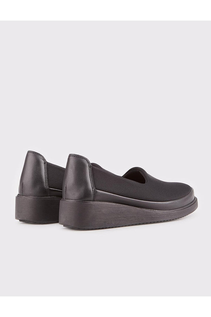 Cabani Shoes Chaussures de ville pour femmes noires - Noir