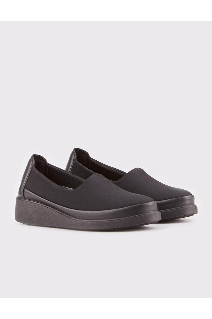 Cabani Shoes Chaussures de ville pour femmes noires - Noir