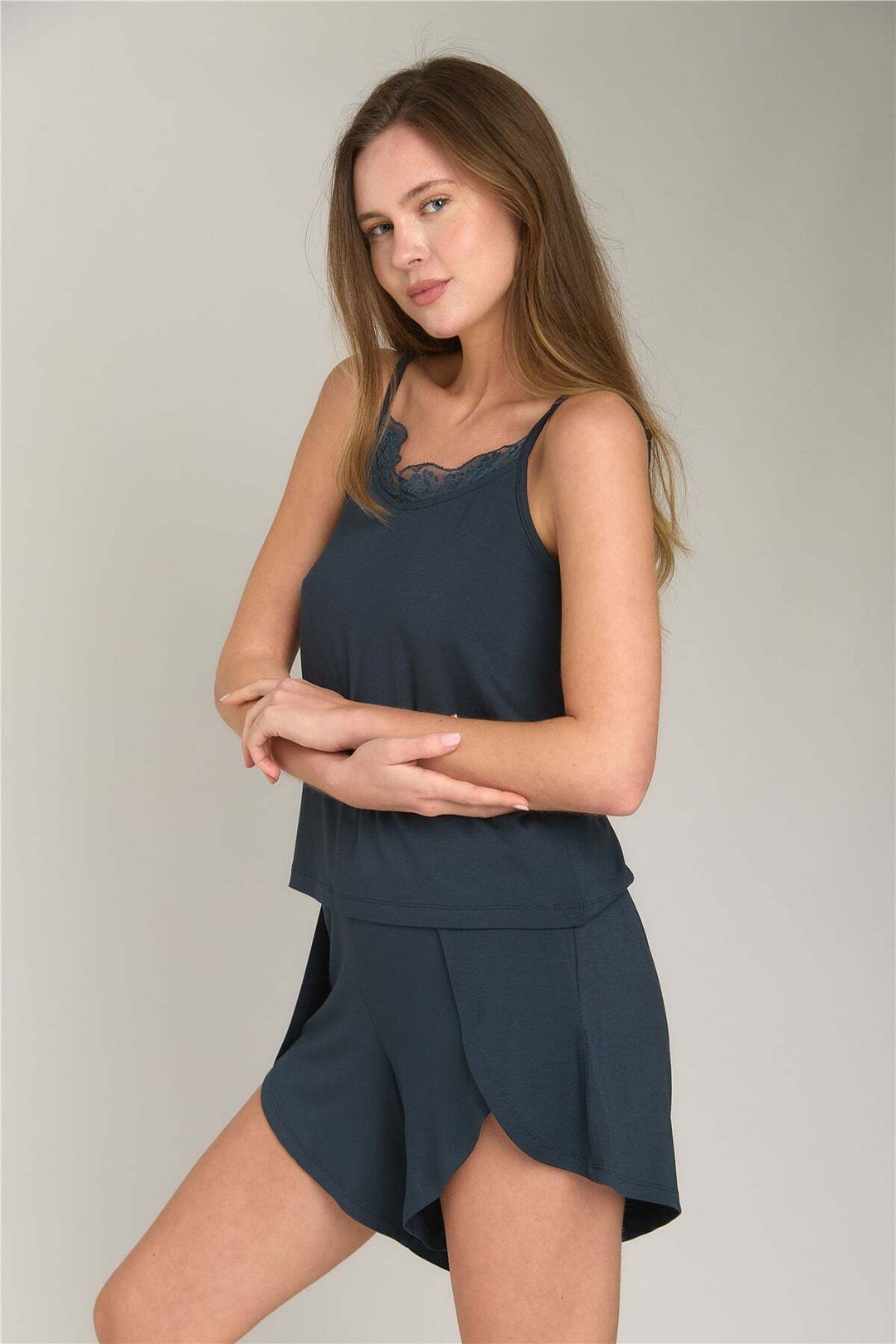 Lovely Things Short pyjama en tricot fendu ELLA - Bas - Anthracite