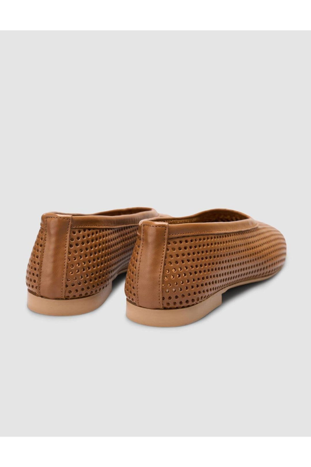 Cabani Shoes Ballerines pour femmes en cuir véritable perforé couleur tabac 100% - Marron