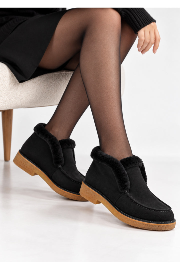 Wavelys GAYA Mocassins en cuir suédé véritable avec doublure en fourrure véritable, semelle en caoutchouc antidérapante, confortables et chauds. - Noir