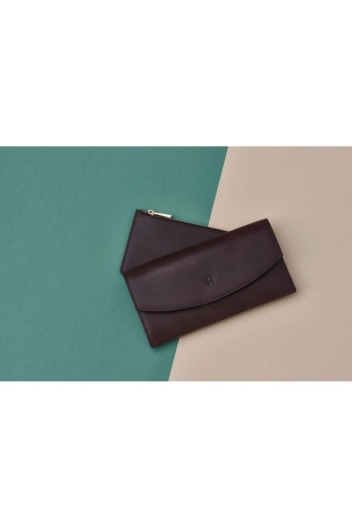 helmbrook Porte-cartes en cuir pour femme Ashley avec fermeture à glissière protégée par RFID Porte-cartes à compartiments multiples marron