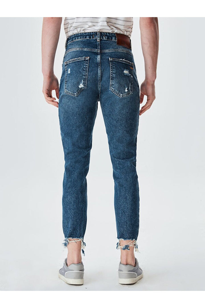 LTB Pantalon Eddard X déchiré coupe carotte