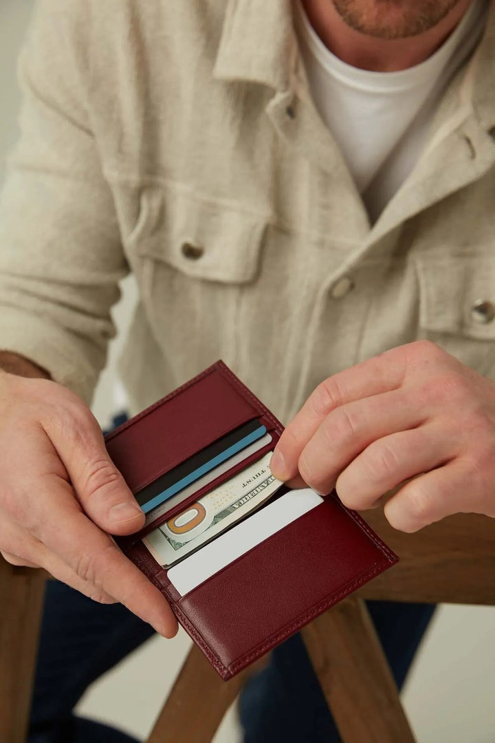 helmbrook Portefeuille en cuir véritable pour homme multi-baie protégé par RFID Townsend Burgundy avec porte-cartes