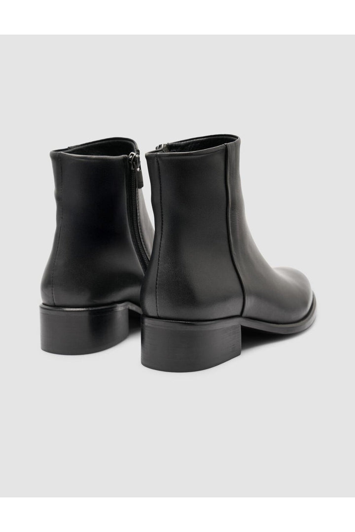Cabani Shoes Bottines plates à bout pointu en cuir véritable noir pour femmes 100% - Multicolore