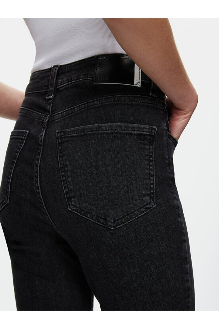 LTB Jean taille haute jambe étroite Marcella X