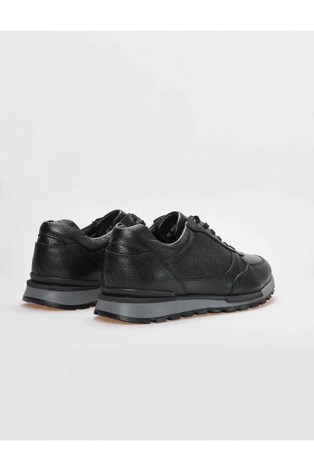 Cabani Shoes Chaussures de sport pour hommes en cuir véritable avec fourrure noire - Noir
