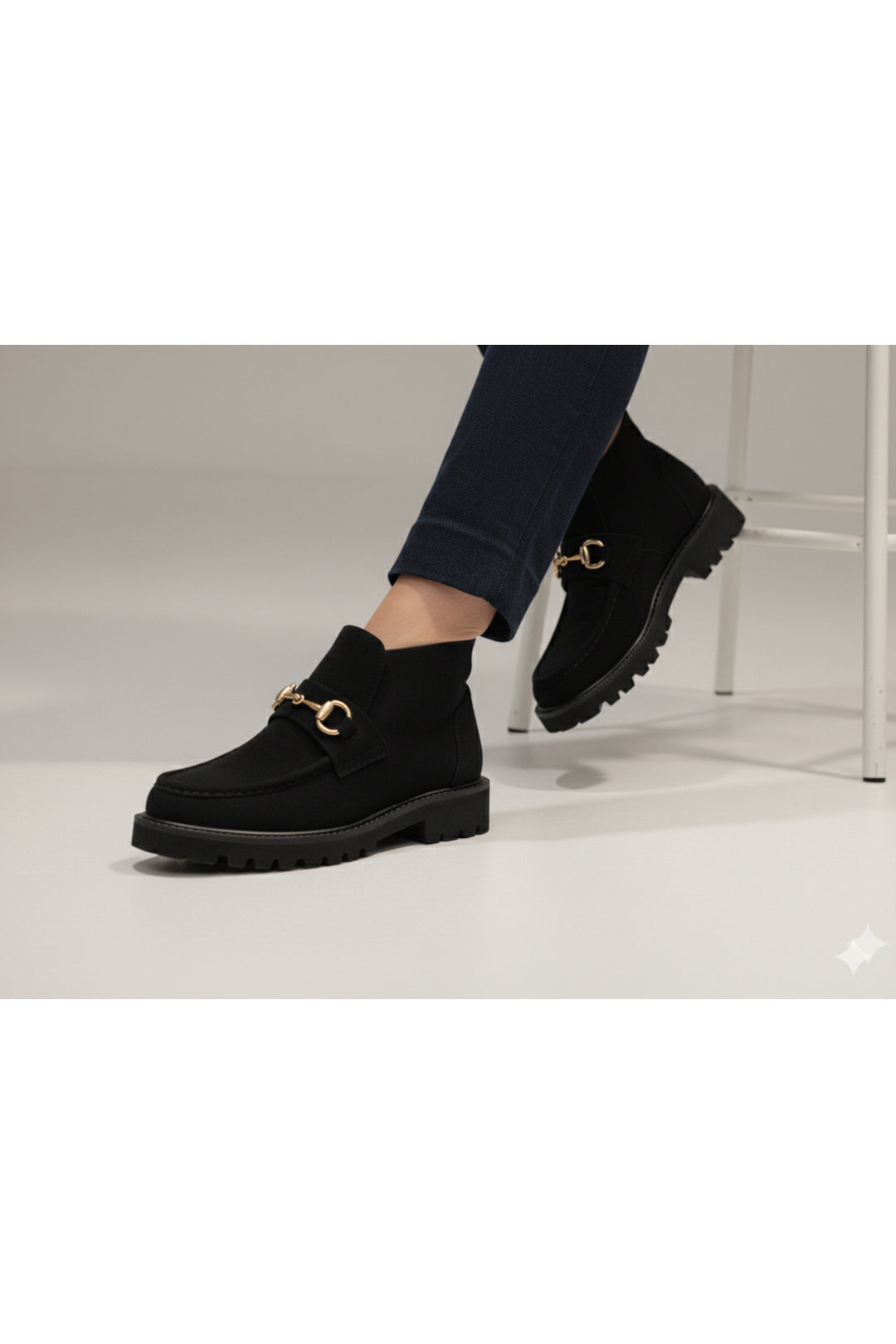 Wavelys RENA Bottine d'hiver pour femme en cuir suédé véritable avec boucle élégante, chaude. - Noir