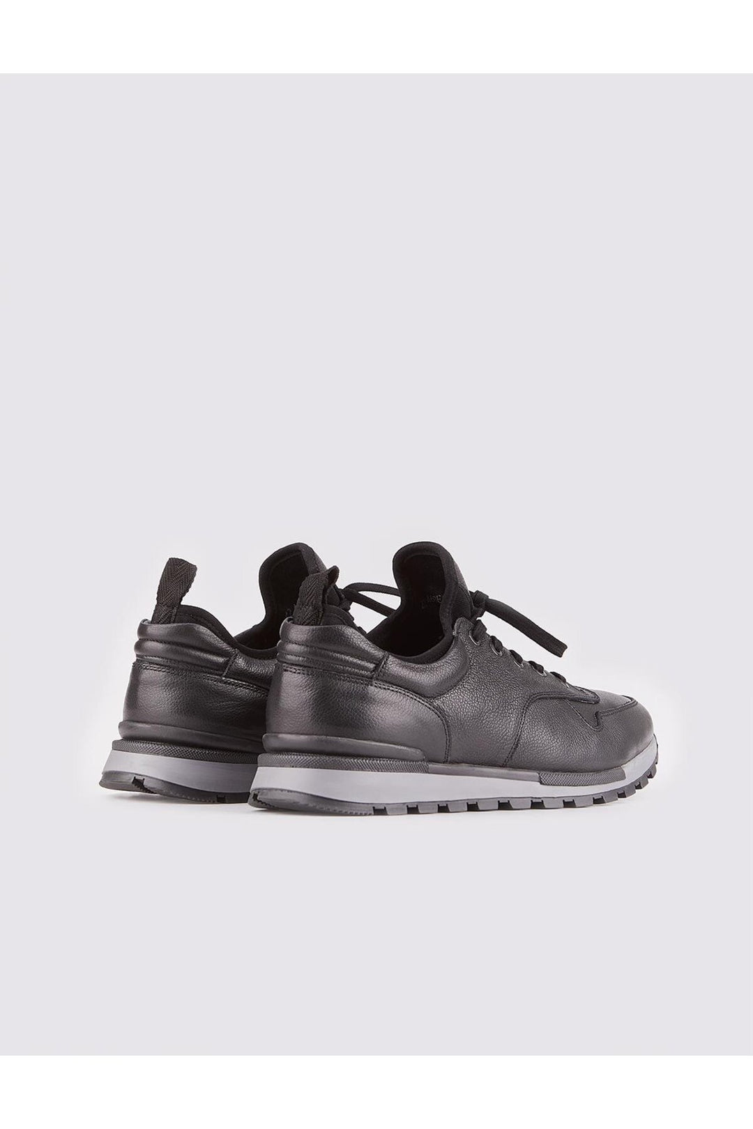 Cabani Shoes Chaussures de sport pour hommes en cuir véritable noir avec détails en stretch et lacets. - Noir