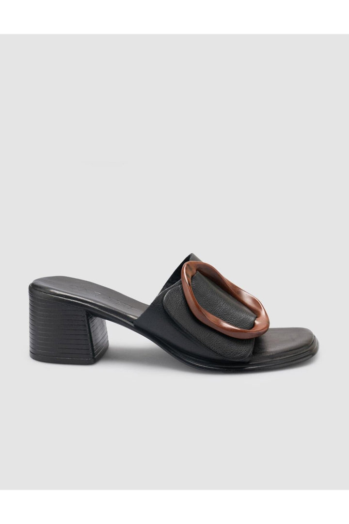 Cabani Shoes Sandales pour femmes noires avec détail de boucle en cuir véritable 100% - Multicolore