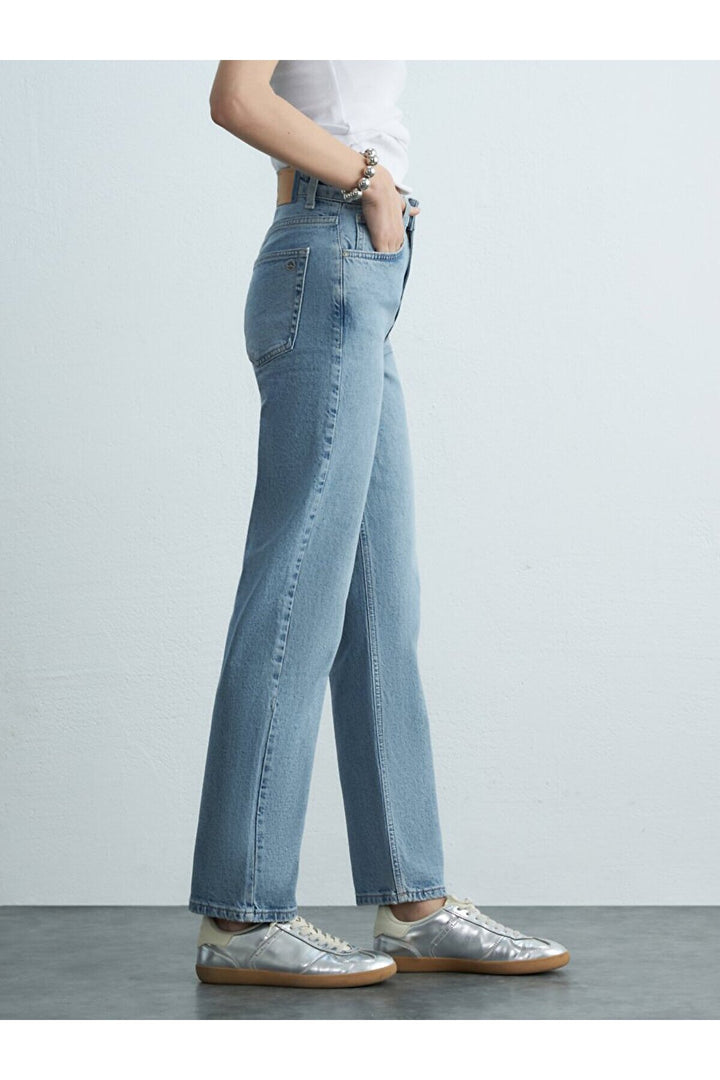 LTB Pantalon en jean coupe confortable avec jambes droites New Wanda