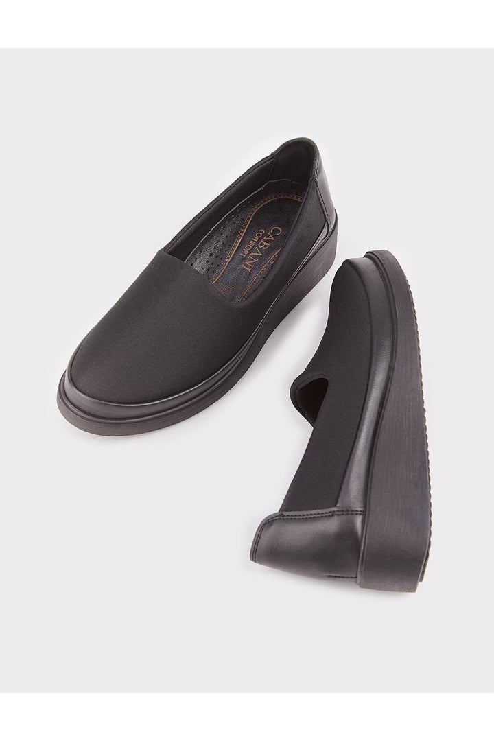 Cabani Shoes Chaussures de ville pour femmes noires - Noir