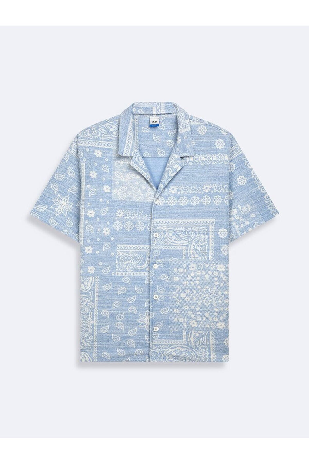 LTB Chemise à col cubain à manches courtes en bleu clair à motifs de foulard. - Multicolore