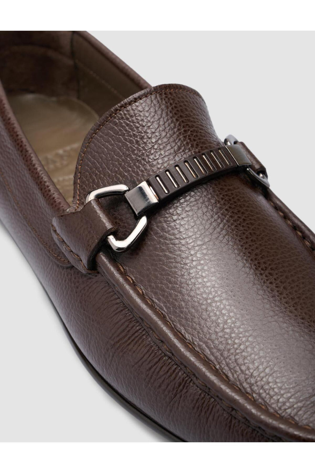 Cabani Shoes Mocassin pour homme en cuir véritable avec détail de boucle marron. - Marron
