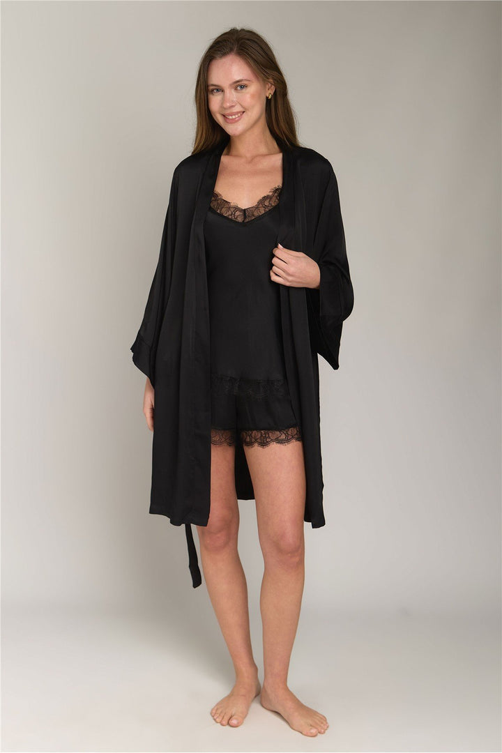 Lovely Things Robe de chambre courte en satin Géraldine - Noir