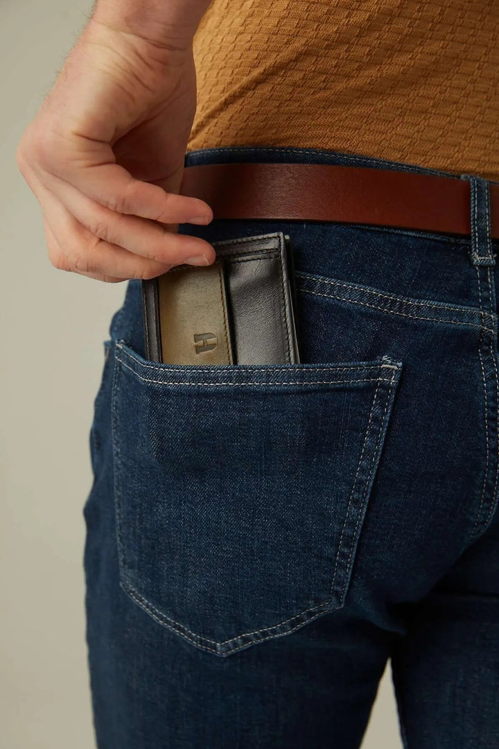 helmbrook Portefeuille en cuir véritable pour homme - Conception de poche multi-baie protégée par RFID - Rigby - Noir - Kaki