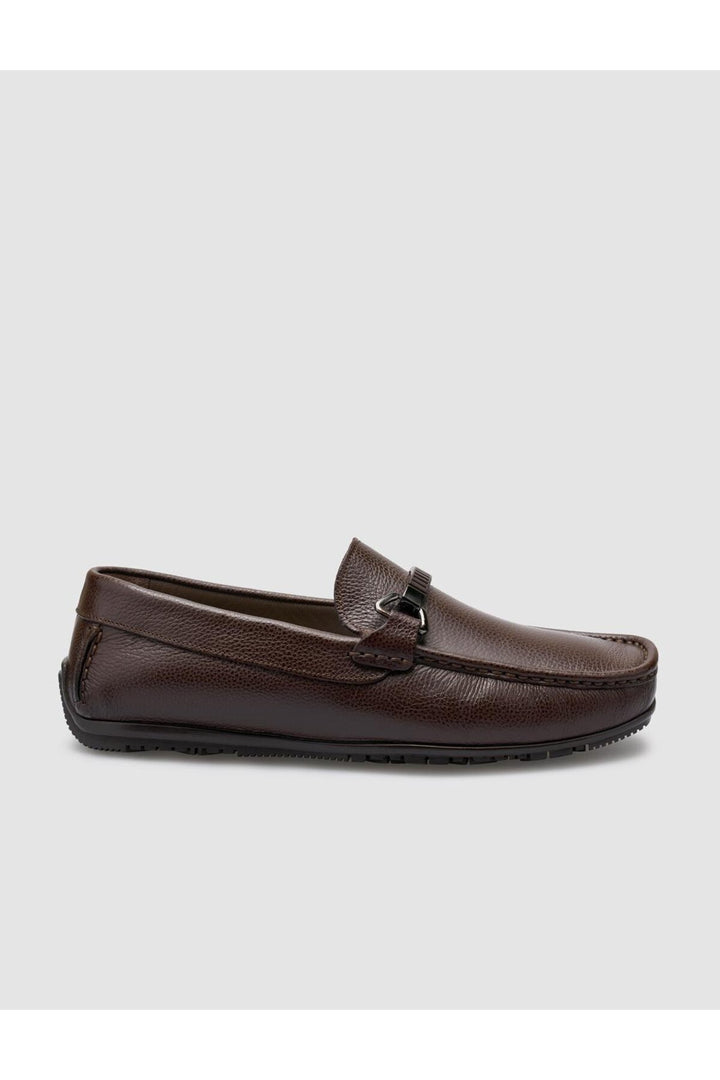 Cabani Shoes Mocassin pour homme en cuir véritable avec détail de boucle marron. - Marron