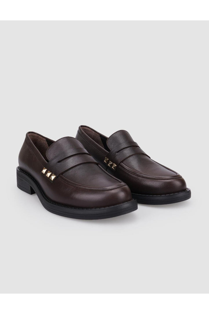 Cabani Shoes %100 Cuir véritable Mocassins femme marron avec détails cloutés - Marron