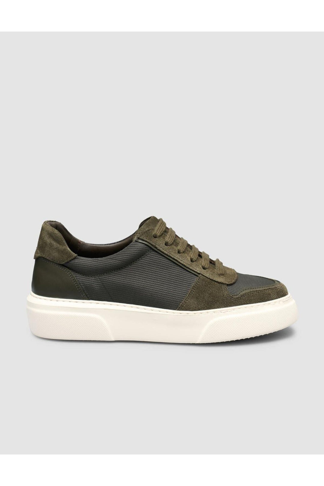 Cabani Shoes Baskets femme en daim avec design en filet kaki - Multicolore