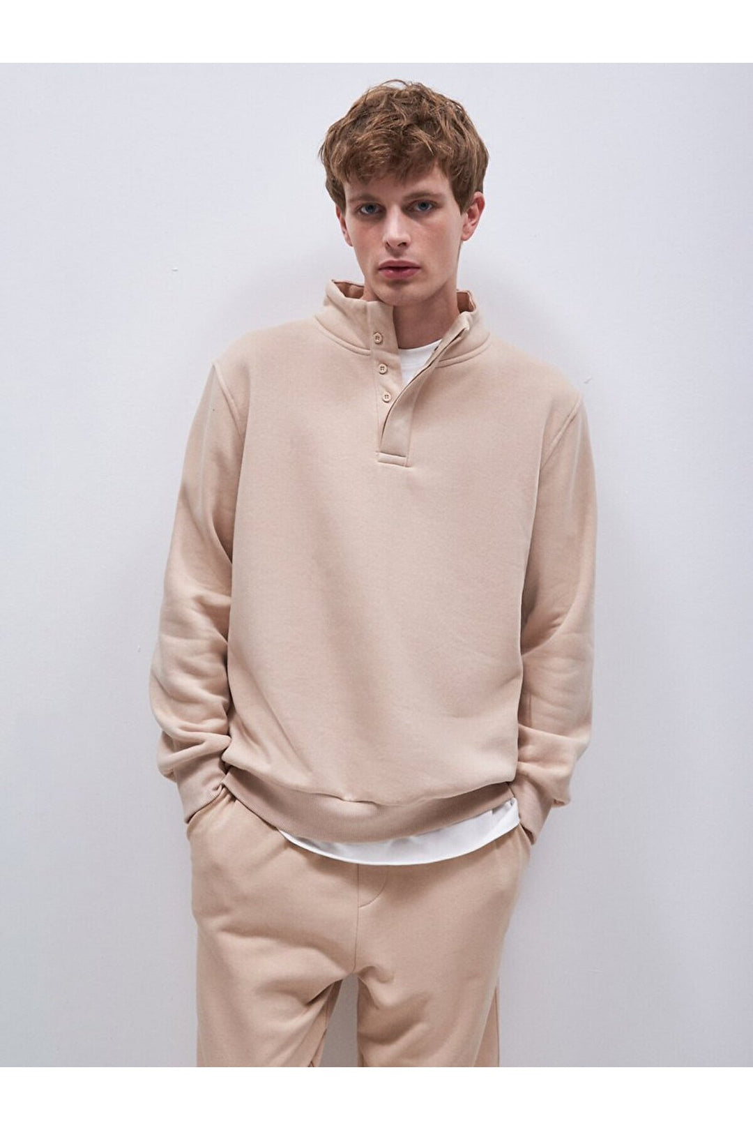 LTB Sweat-shirt beige coupe régulière à manches longues et col droit droit
