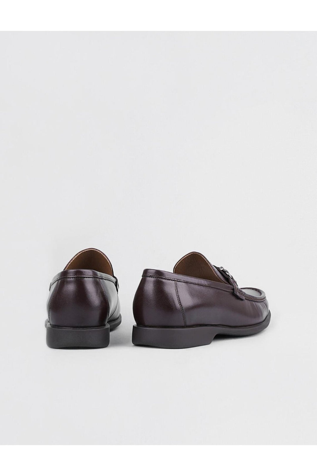 Cabani Shoes Mocassin pour homme en cuir véritable marron avec accessoire de boucle. - Marron
