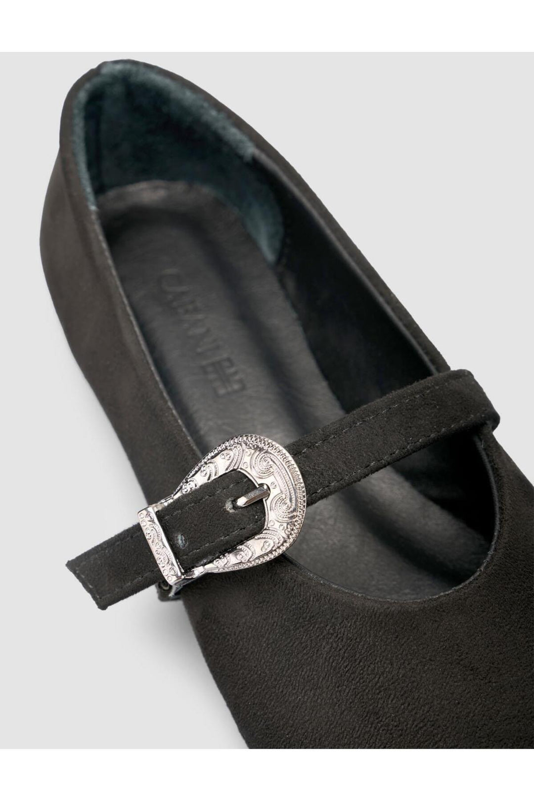Cabani Shoes Ballerines noires pour femmes avec détail de boucle en suède Saros. - Noir
