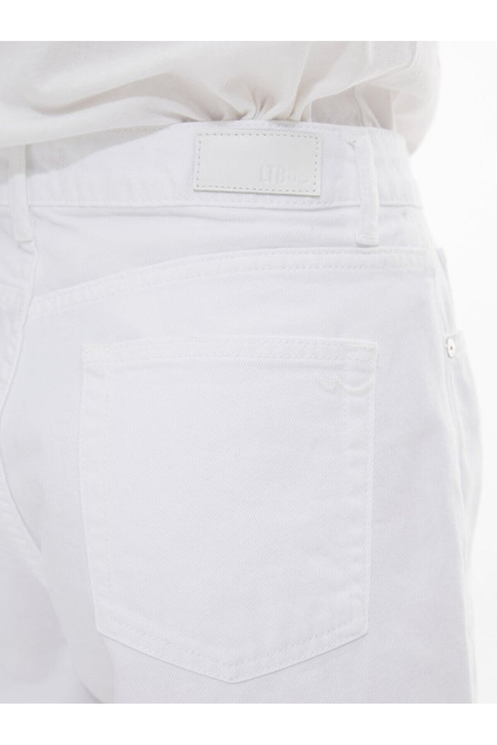 LTB Short en jean coupe classique Lızzıe