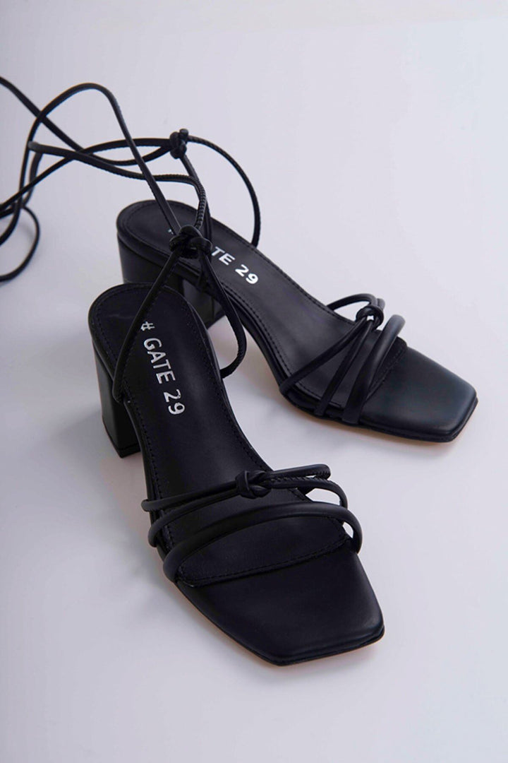 Wavelys Sandales à talons confortables à lacets amovibles | Ella Gate Shoes - Noir