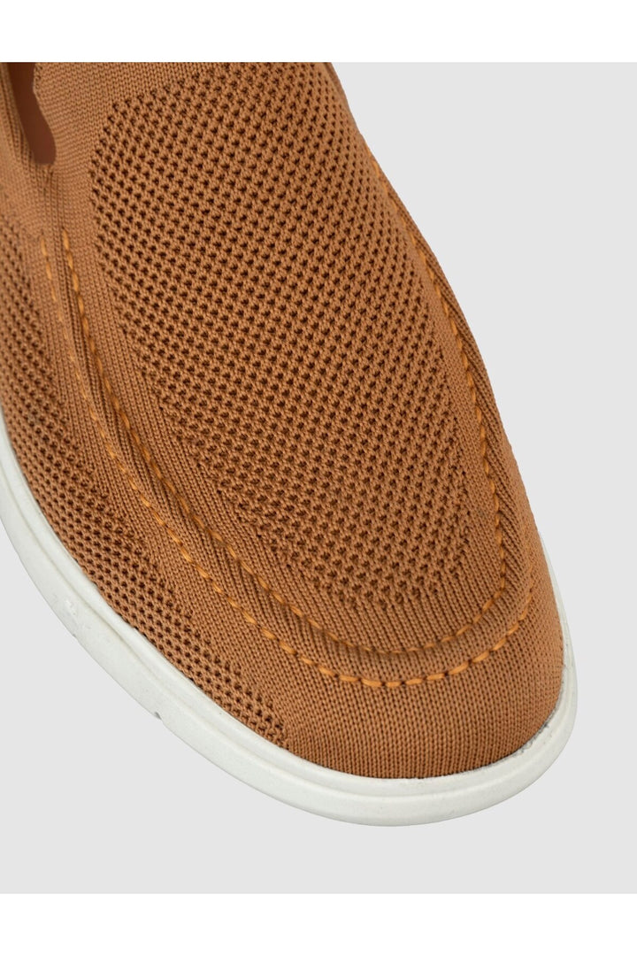 Cabani Shoes Chaussures décontractées pour hommes en tricot à semelle légère couleur moutarde. - Moutarde