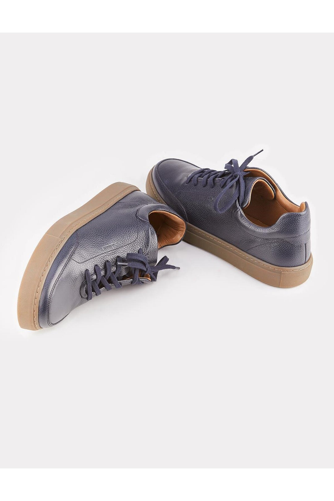 Cabani Shoes Chaussures de sport pour hommes en cuir véritable bleu marine à lacets avec des clous perforés. - Bleu marine