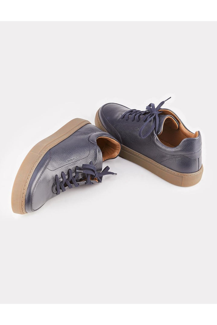 Cabani Shoes Chaussures de sport pour hommes en cuir véritable bleu marine à lacets avec des clous perforés. - Bleu marine