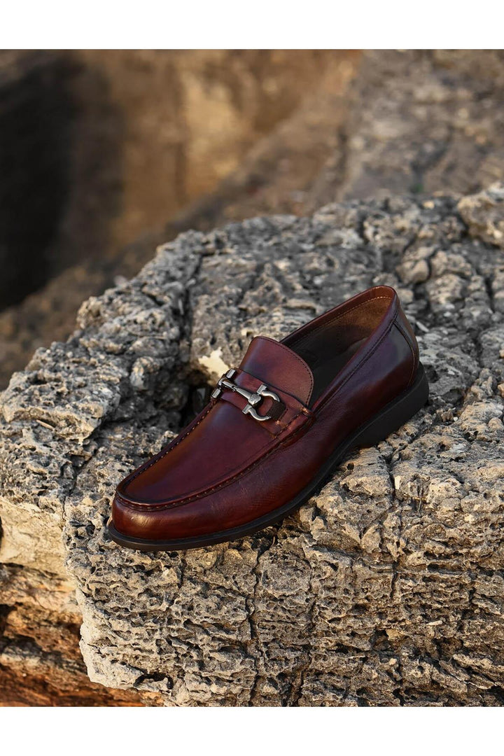 Cabani Shoes Chaussures Loafer pour hommes en cuir véritable avec accessoire à boucle marron - Marron
