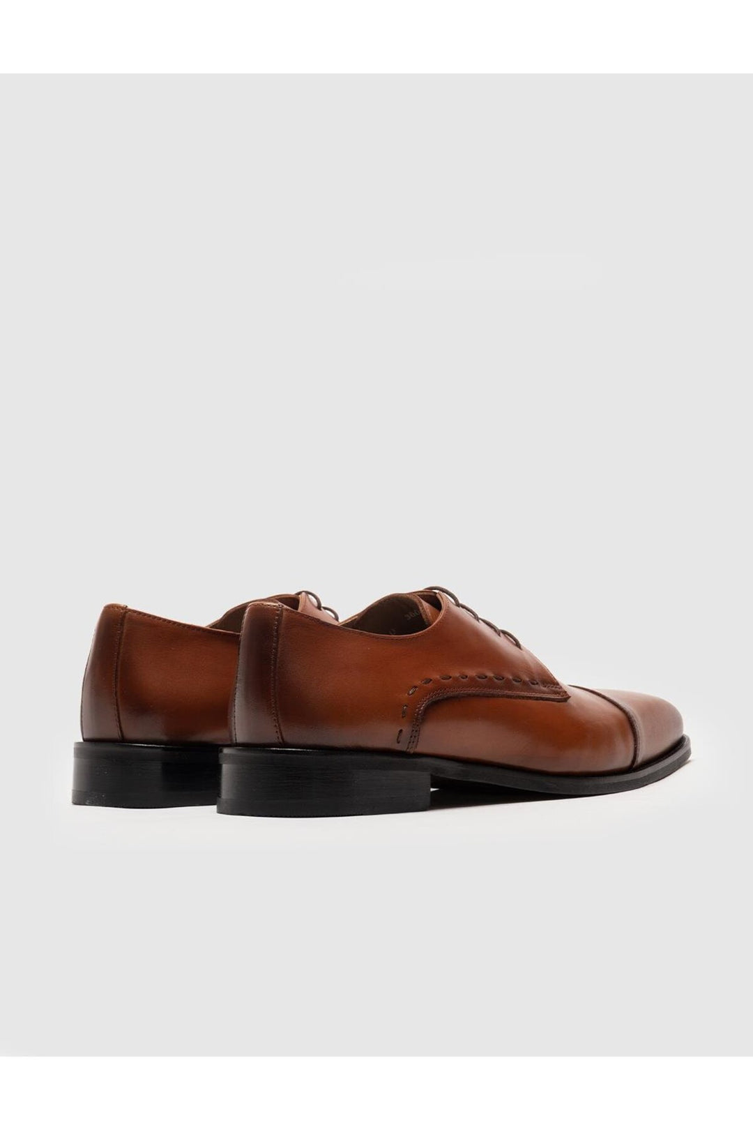 Cabani Shoes Chaussures classiques pour hommes en cuir véritable, couleur tabac, à lacets. - Tabac