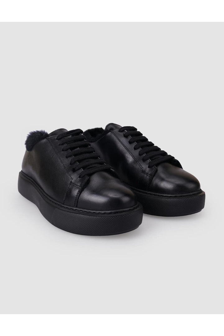 Cabani Shoes Baskets de sport pour femmes en cuir véritable noir avec fourrure et lacets à 100%. - Noir