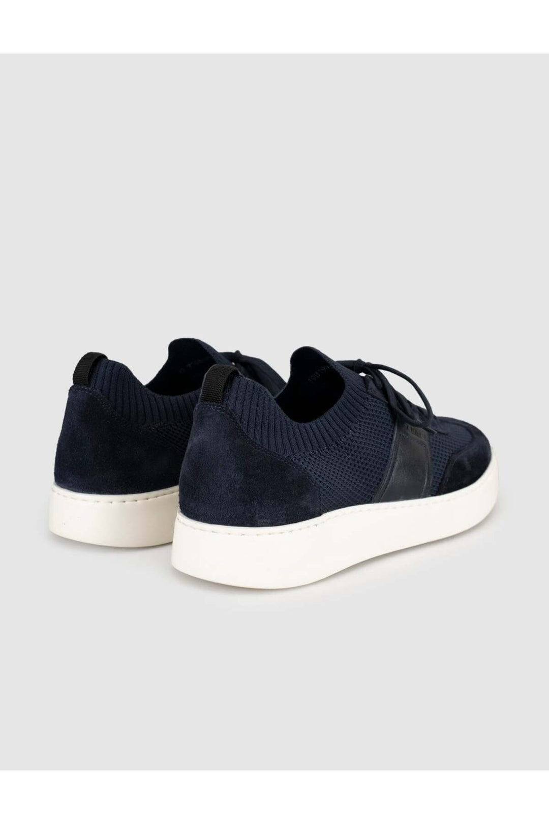 Cabani Shoes Bleu marine Baskets pour hommes avec détails en tricot - Bleu marine