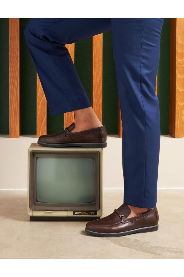 Cabani Shoes Chaussures de ville pour hommes en cuir véritable marron avec détail de boucle. - Multicolore
