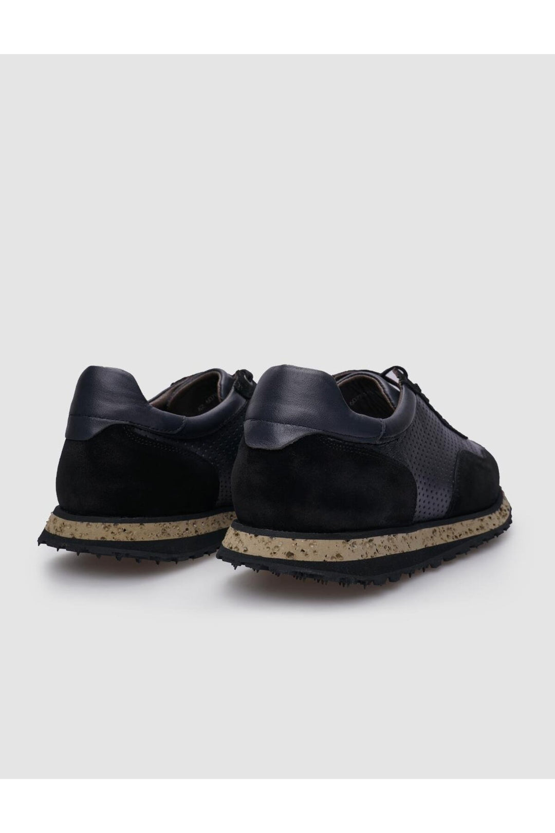 Cabani Shoes %100 Cuir véritable en daim noir - Noir
