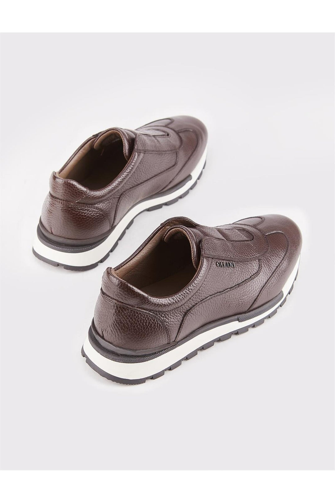 Cabani Shoes Chaussures de sport en cuir véritable à semelle thermo, marron pour homme. - Marron