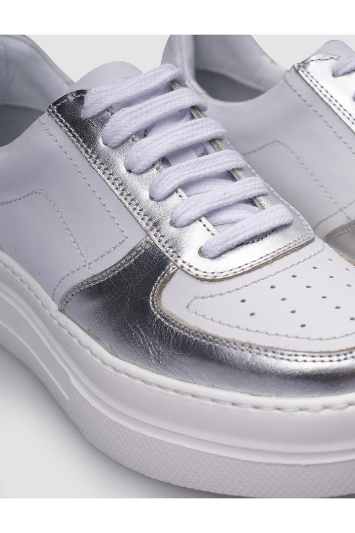 Cabani Shoes %100 Cuir véritable Baskets blanches à lacets pour femmes - Blanc