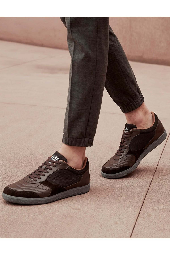 Cabani Shoes Baskets pour hommes en cuir véritable marron - Marron