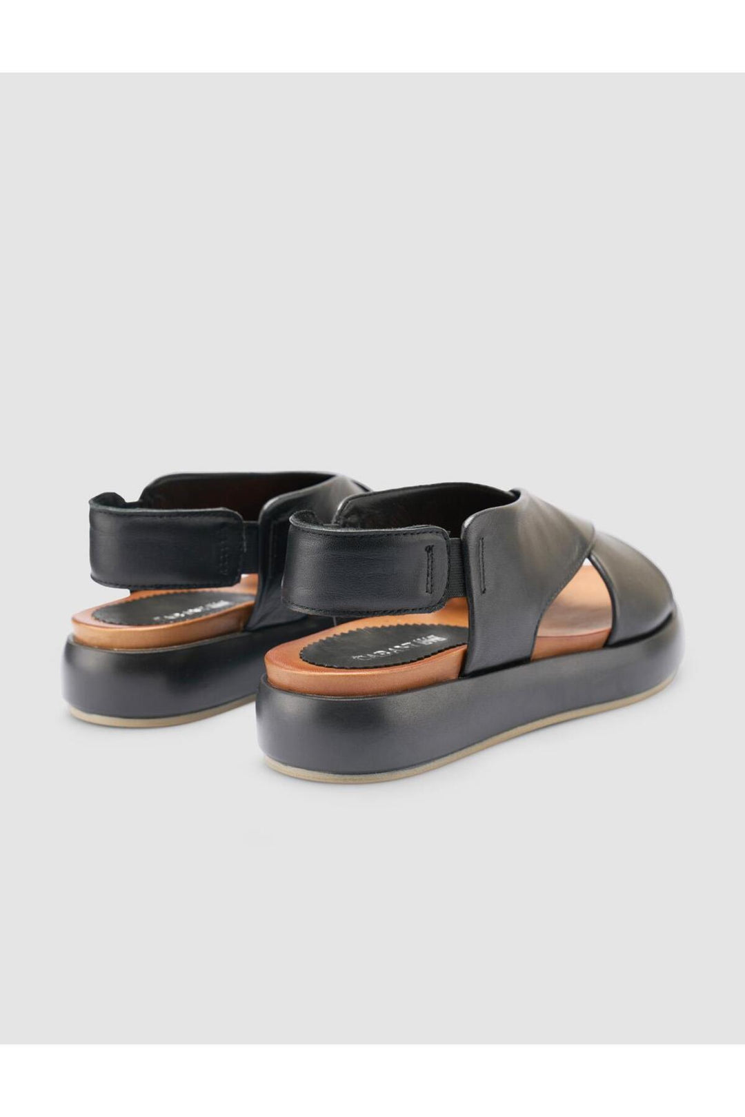 Cabani Shoes %100 Cuir véritable Sandales noires pour femmes - Multicolore