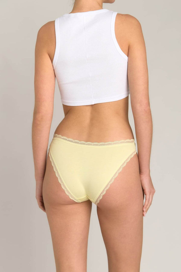 Lovely Things CHERIE Culotte en dentelle en mélange modal - Clair Jaune