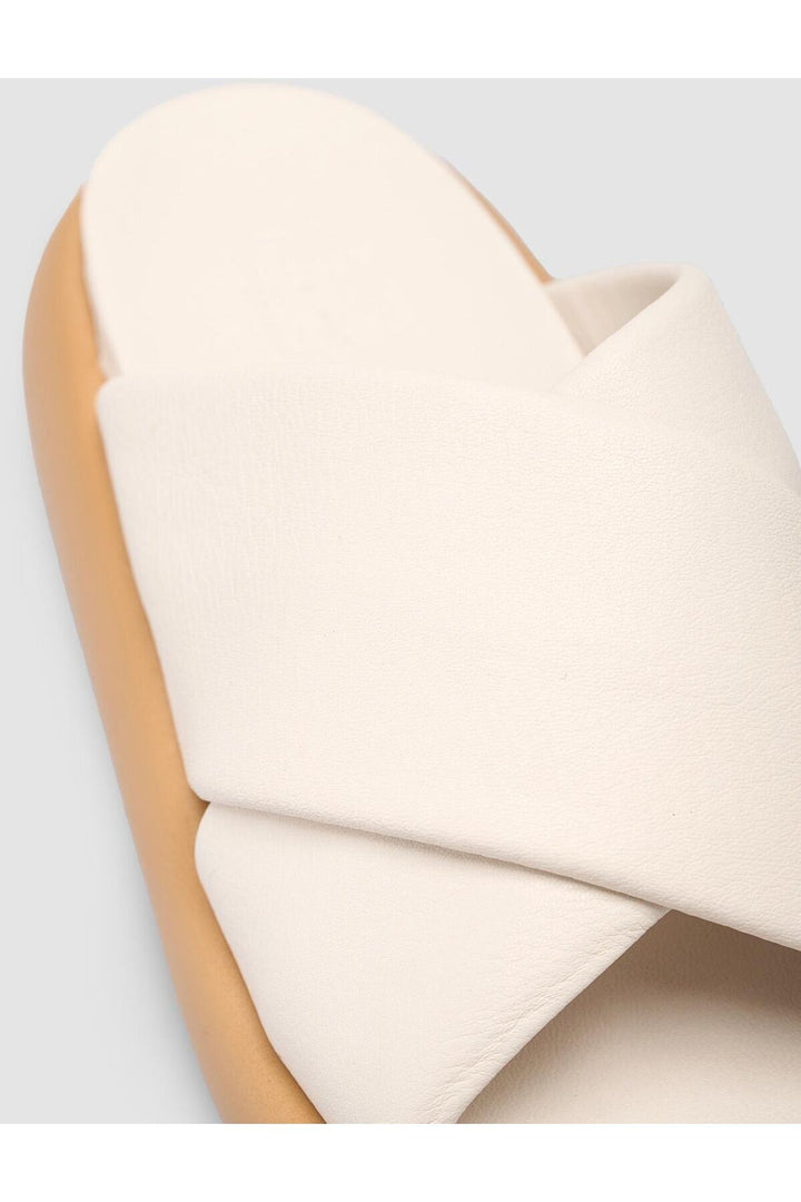Cabani Shoes %100 Cuir véritable Pantoufle femme blanc cassé - Blanc