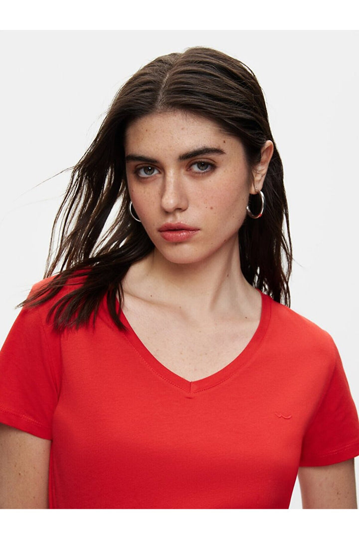 LTB T-shirt rouge régulier à manches courtes et col en V pressé