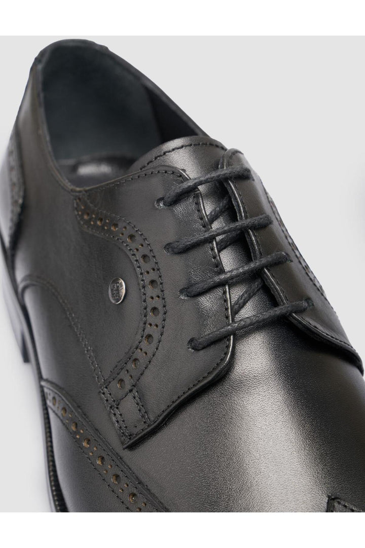 Cabani Shoes Chaussures classiques pour hommes en cuir véritable avec détails en lacets, noires. - Multicolore